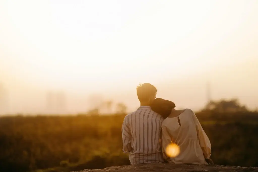 link between relationships and mental health