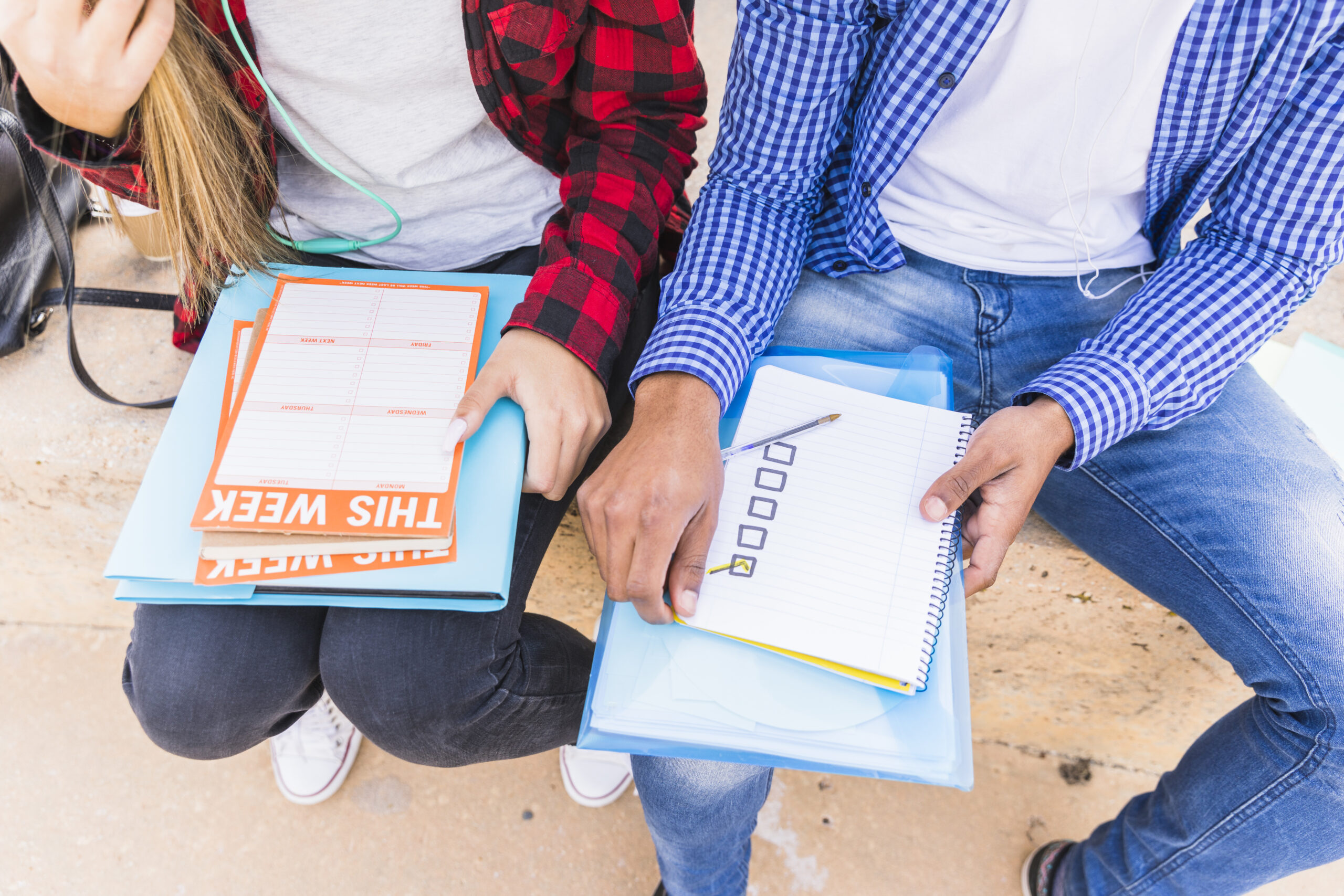 How to help teen adjust to changes in thei summer schedules